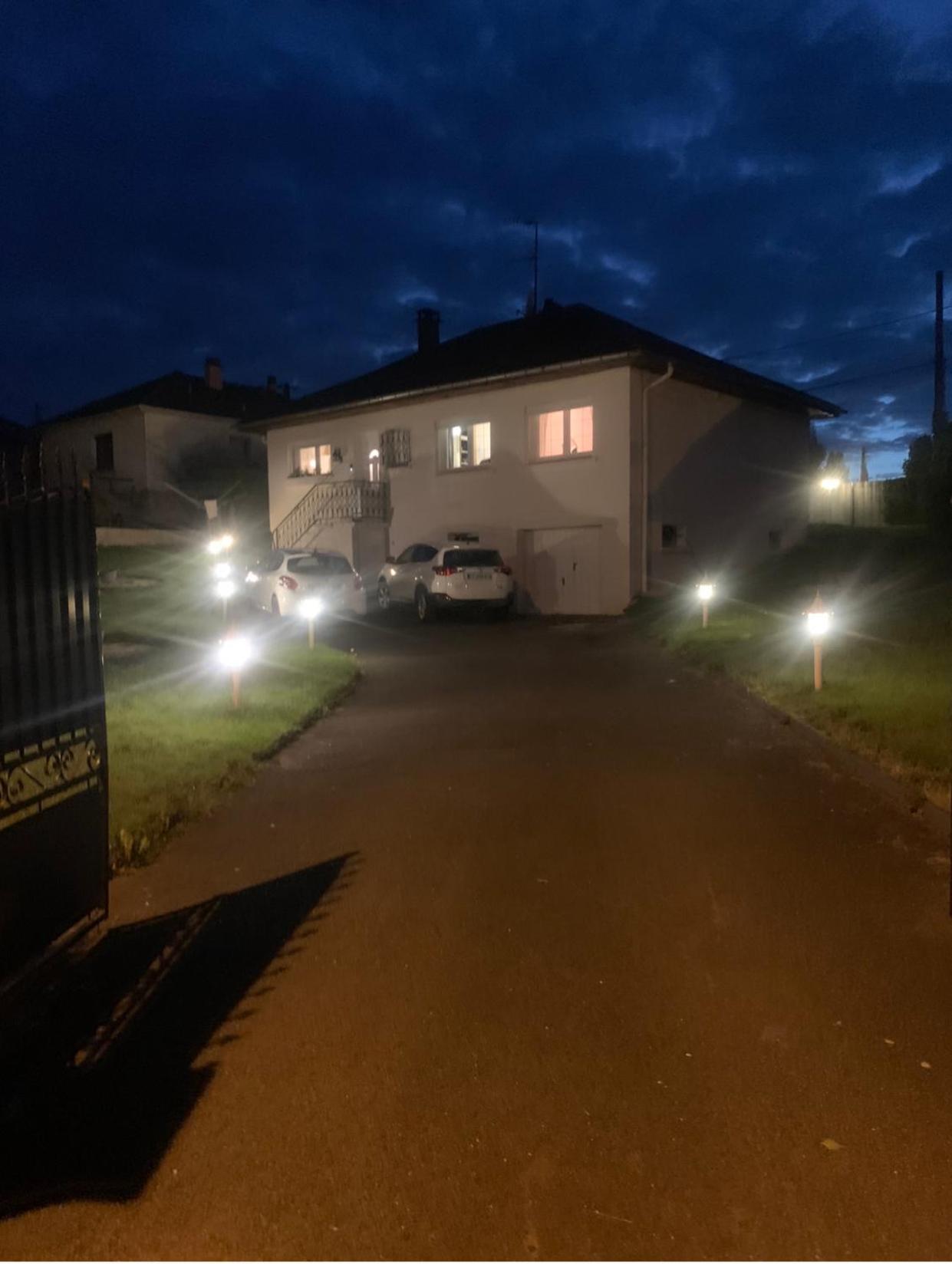 Dans Maison Avec Parking